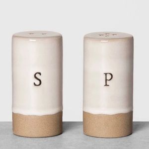 Hearth & Hand stoneware salt & pepper shakers set